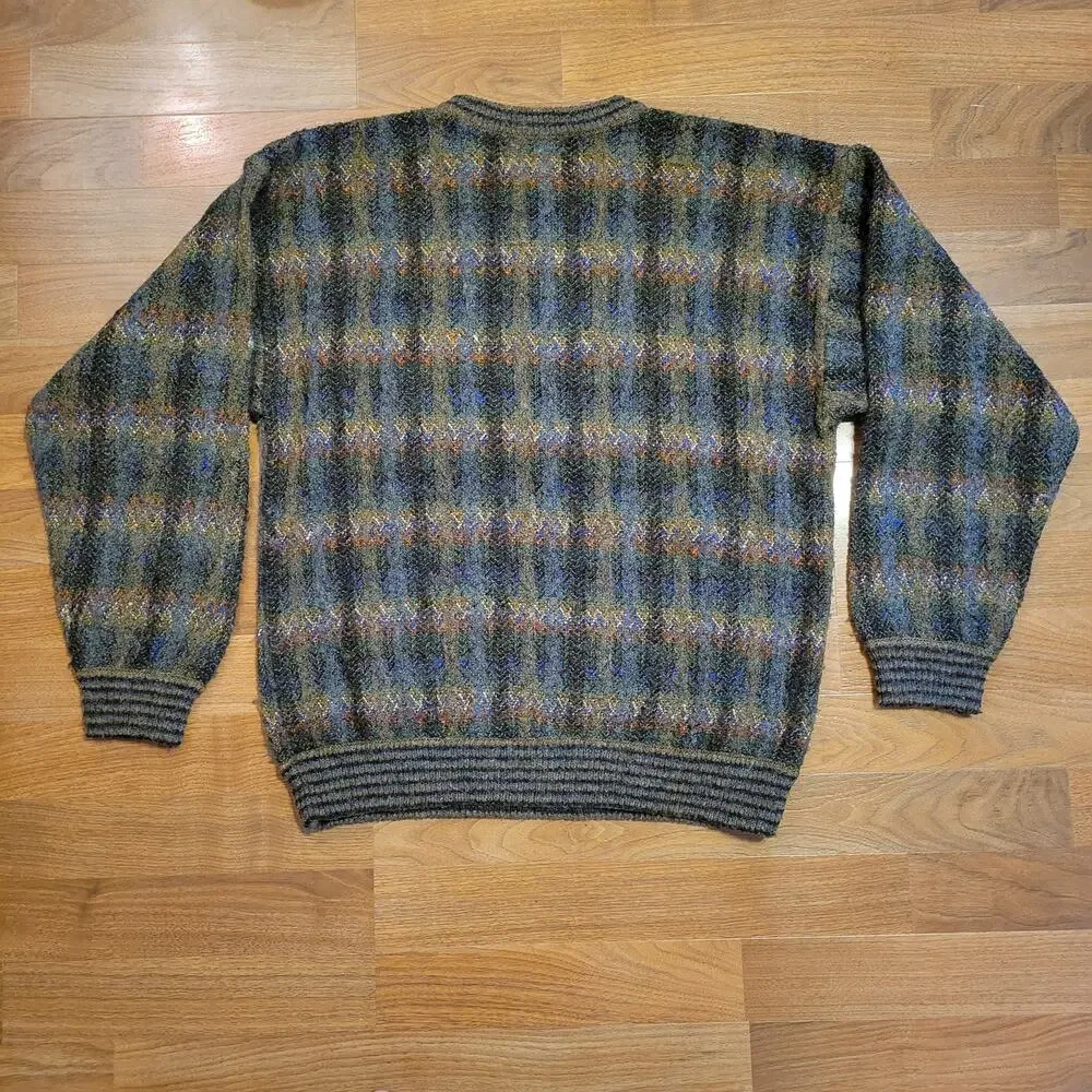 Club Fellow Vintage Wool Sweater Men’s Multicolor Knit Pullover Chevron Pattern